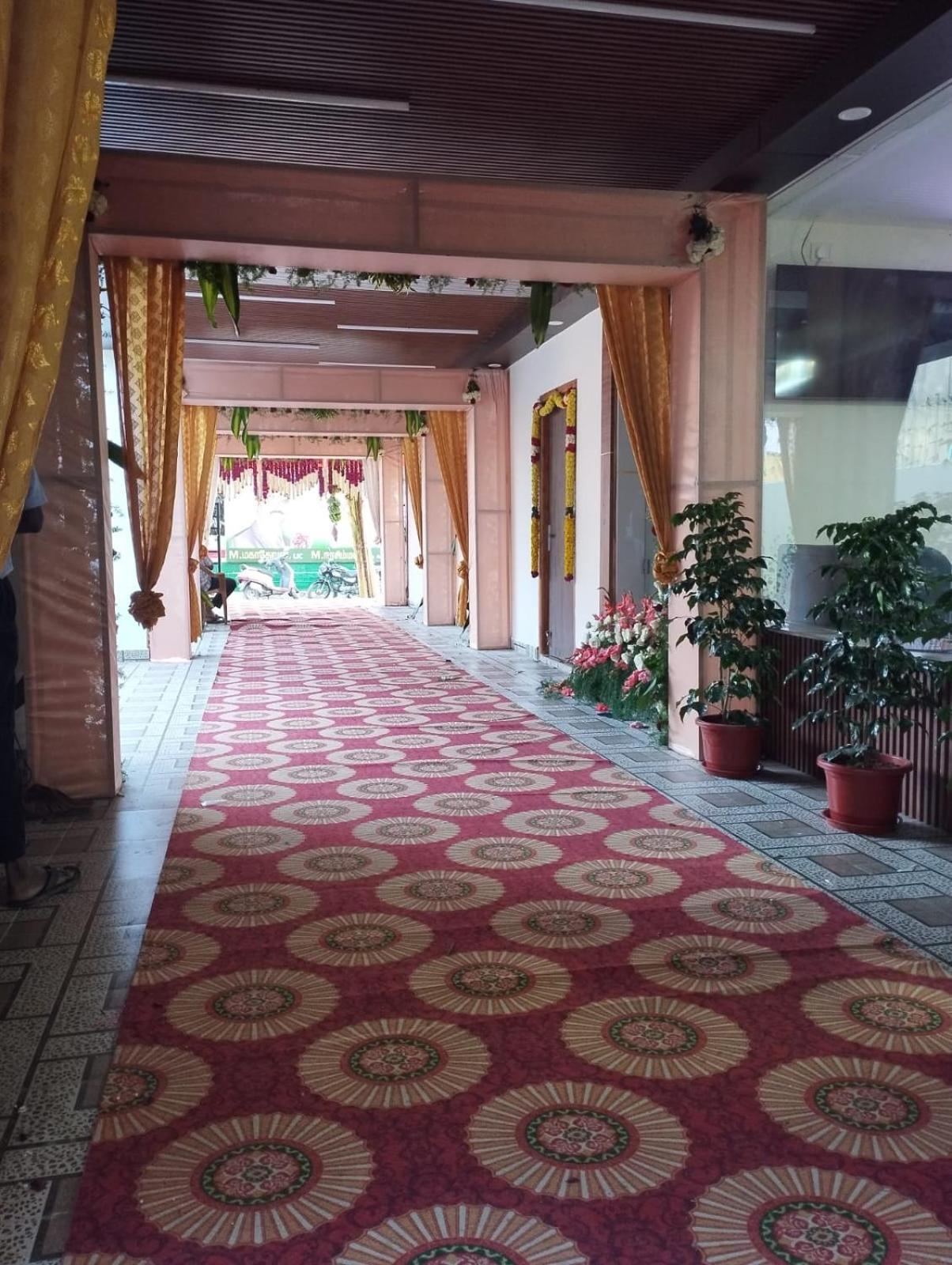Annai Residency Hotel Велор Екстериор снимка