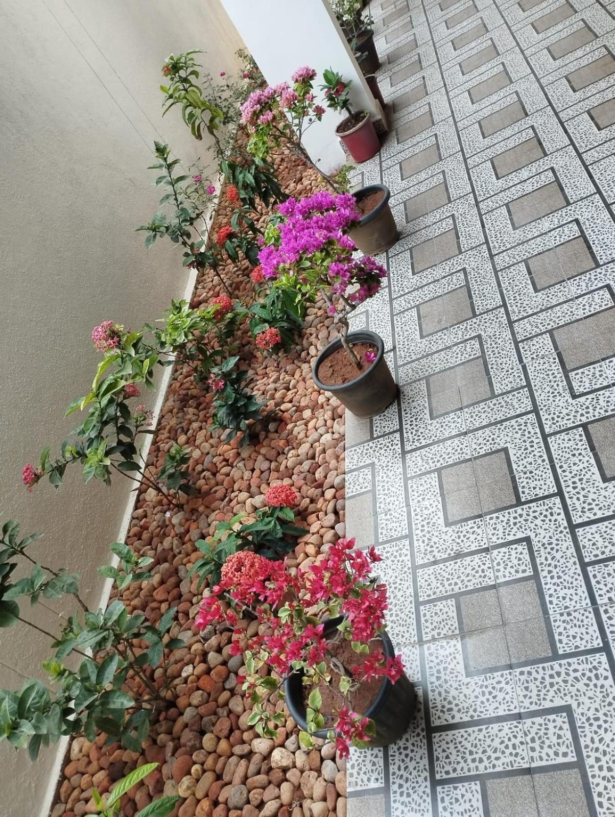 Annai Residency Hotel Велор Екстериор снимка